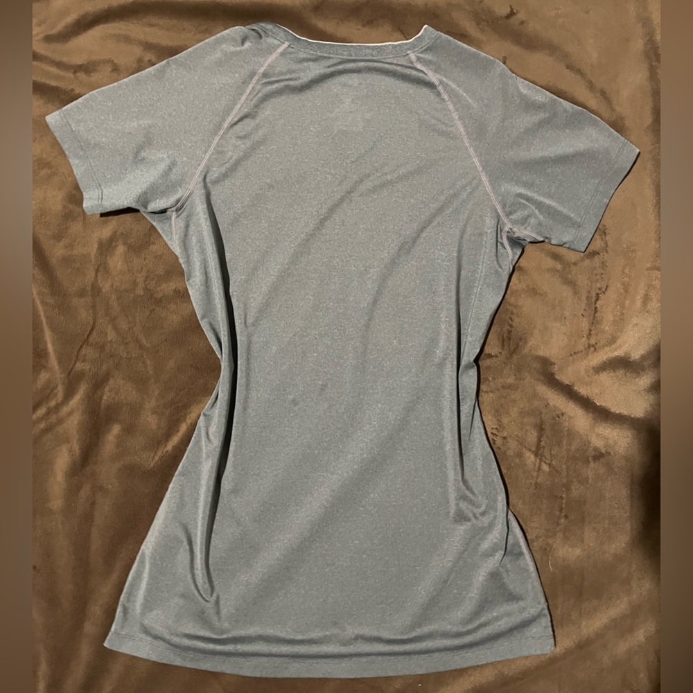 🩶Nike Dri-Fit Tee🩶 - Picture 2 of 3